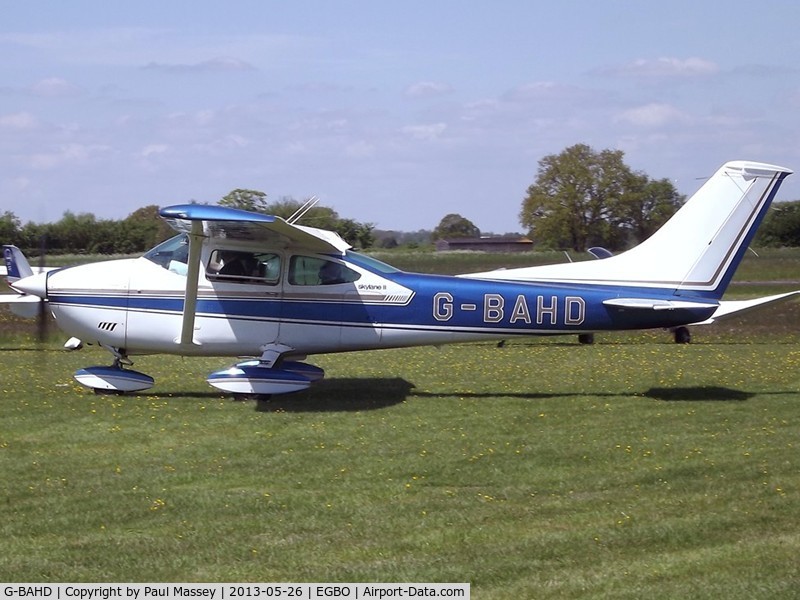 G-BAHD, 1972 Cessna 182P Skylane Skylane C/N 18261501, Visiting Aircraft. Previous ID:-N21228.
