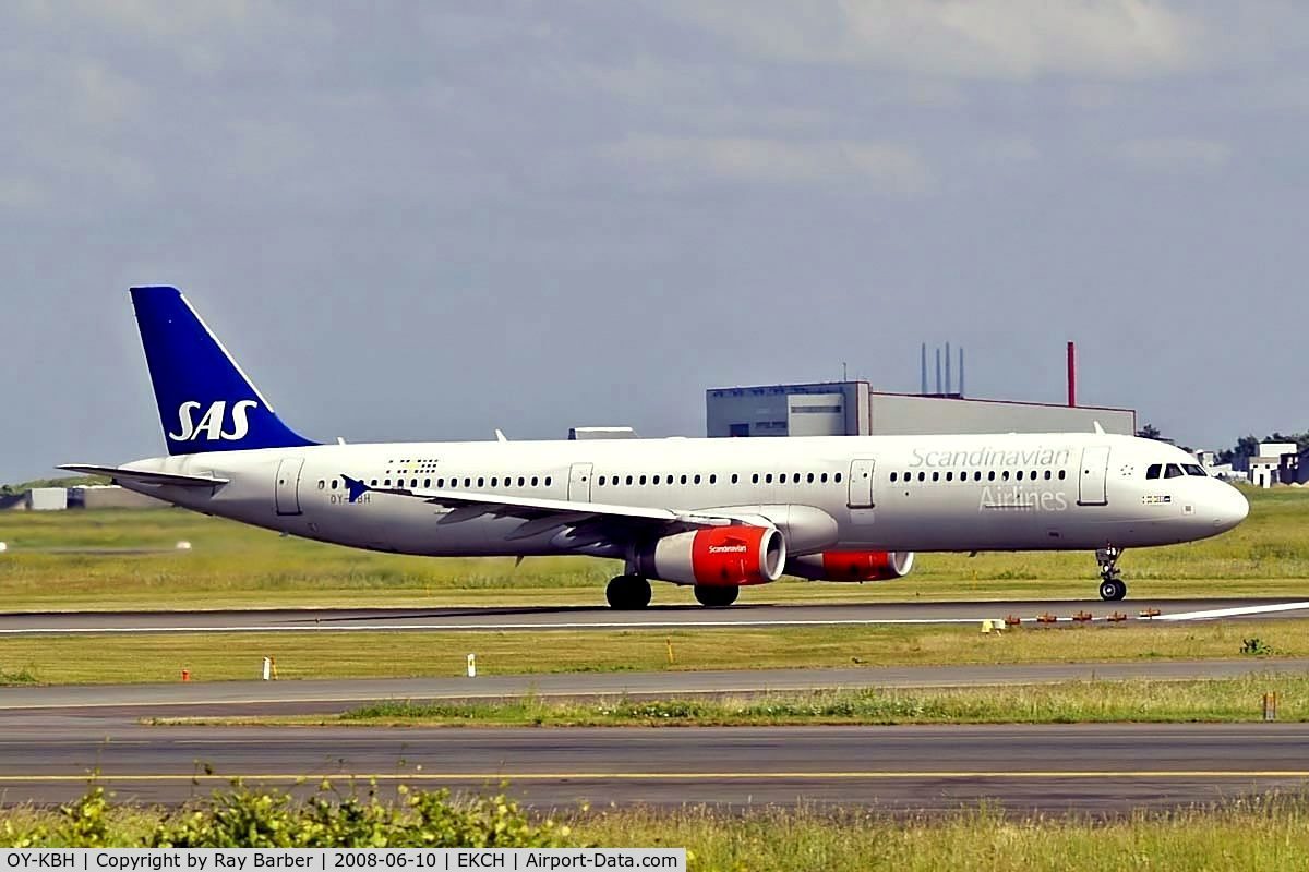 OY-KBH, 2002 Airbus A321-232 C/N 1675, Airbus A321-231 [1675] (SAS Scandinavian Airlines) Copenhagen-Kastrup~OY 10/062008
