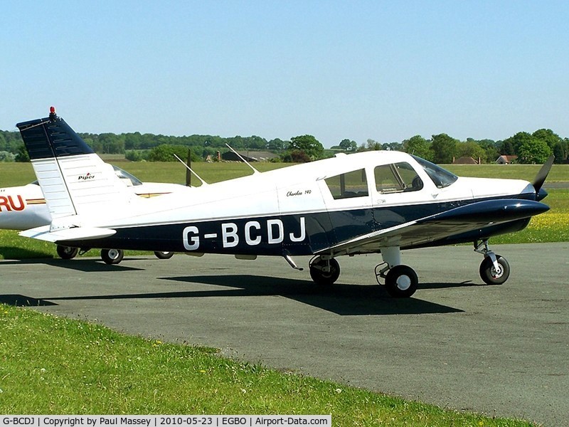 G-BCDJ, 1968 Piper PA-28-140 Cherokee C/N 28-24276, Visitor to Halfpenny Green. EX:-PH-NLV,N1841J.