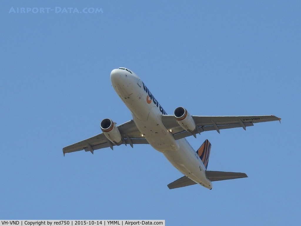 VH-VND, 2007 Airbus A320-232 C/N 3296, Departing rwy 34 YMML, Oct 14,2015