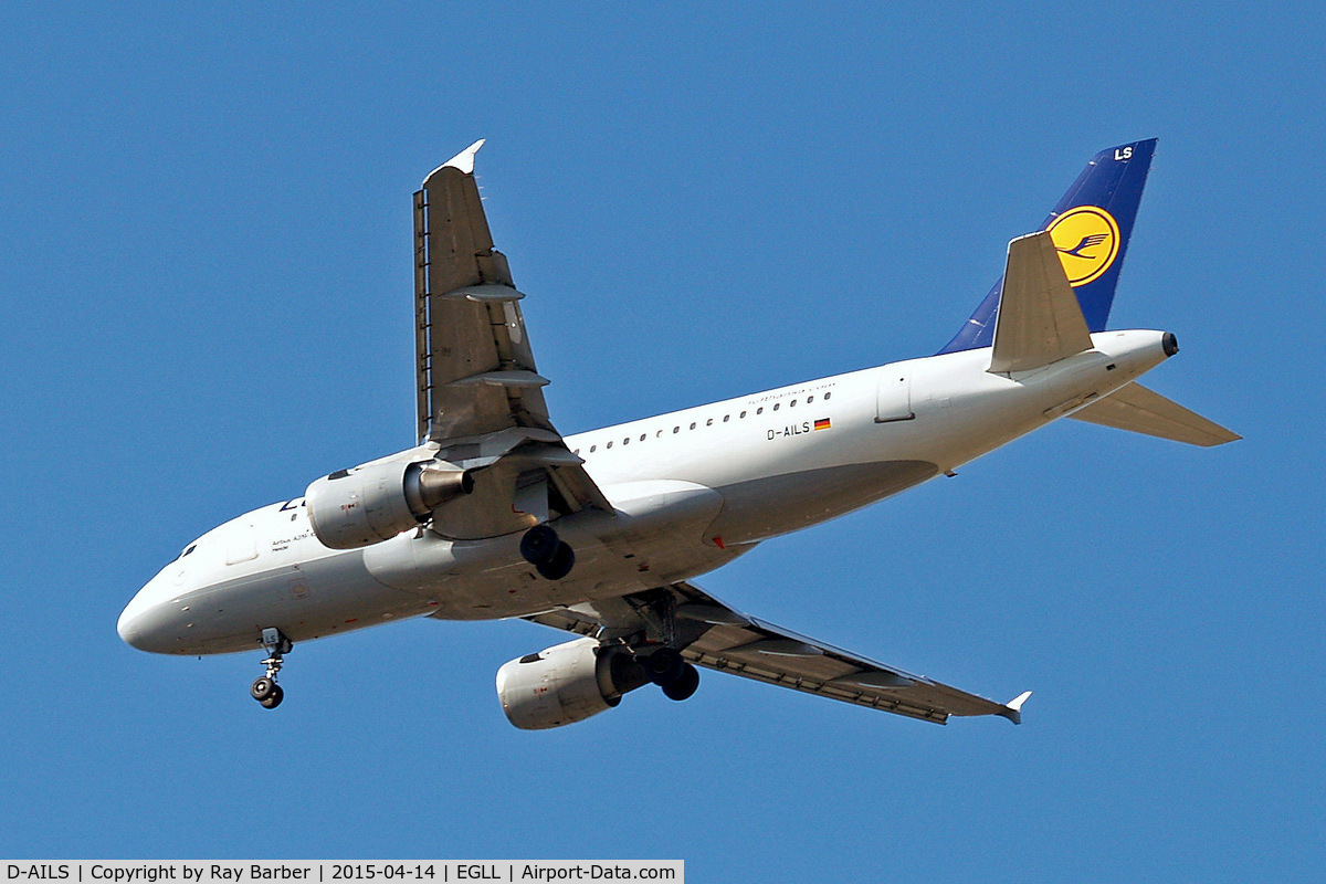 D-AILS, 1997 Airbus A319-114 C/N 729, Airbus A319-114 [0729] (Lufthansa) Home~G 14/04/2015. On approach 27R.
