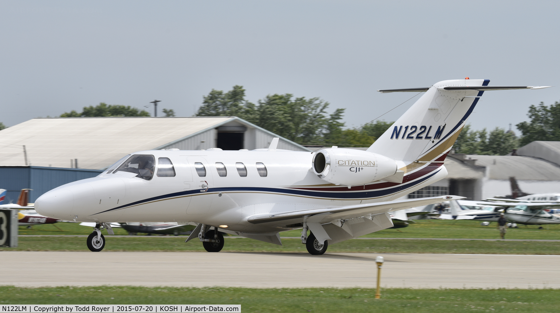 N122LM, 2005 Cessna 525 CitationJet CJ1+ C/N 525-0604, Airventure 2015