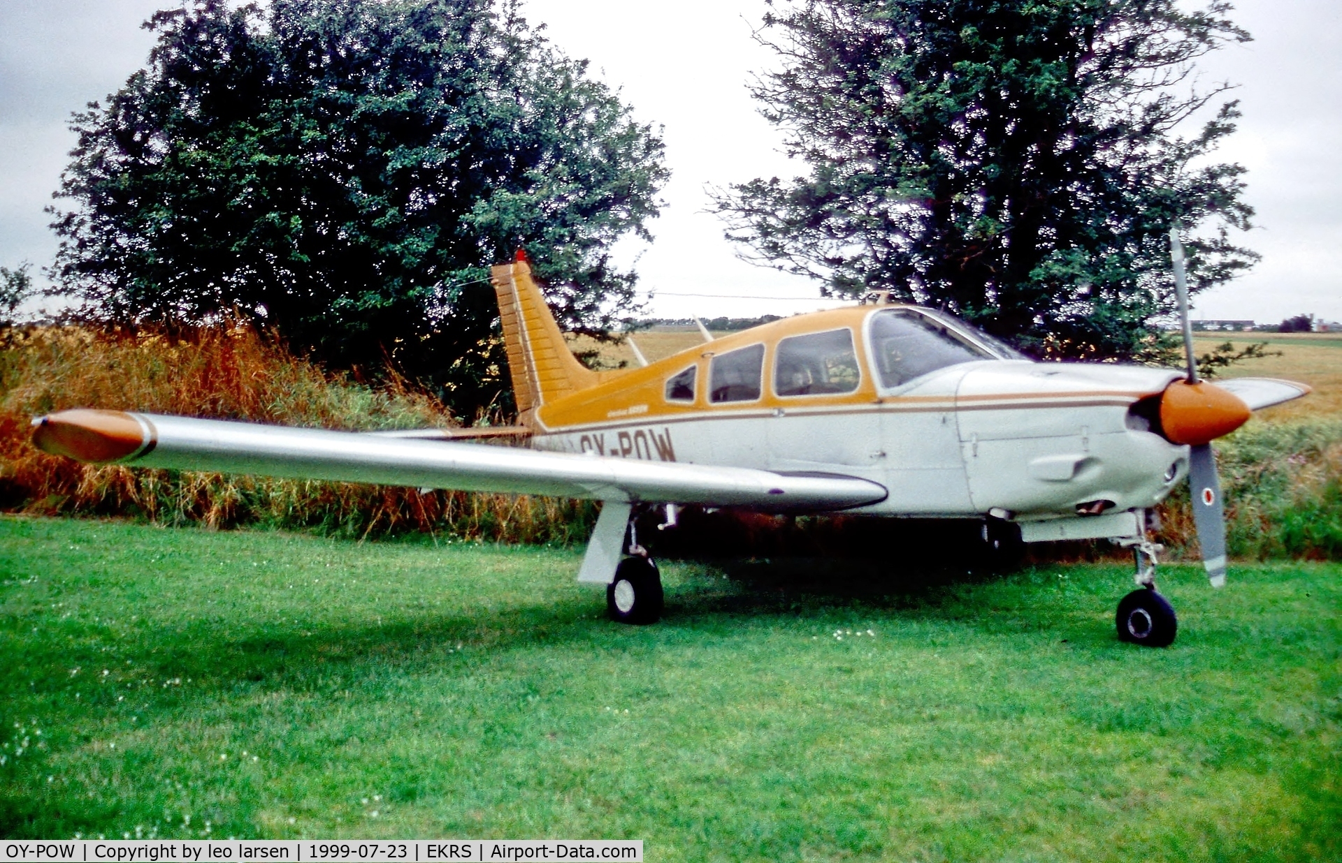 OY-POW, 1974 Piper PA-28R-200-2 Cherokee Arrow II C/N 28R-7435267, Ringsted Denmark 23.7.99