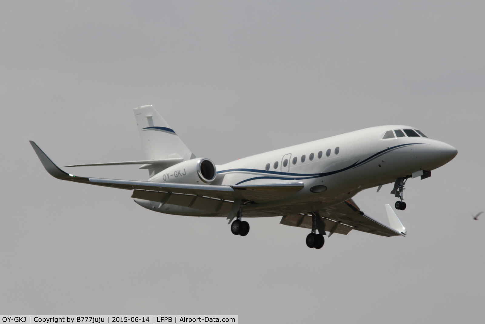 OY-GKJ, 2009 Dassault Falcon 2000LX C/N 195, at Le Bourget with new peint