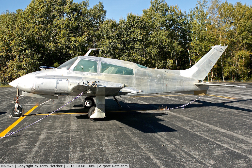 N69673, 1973 Cessna 310Q C/N 310Q0845, At Middlebury State Airport , Vermont
