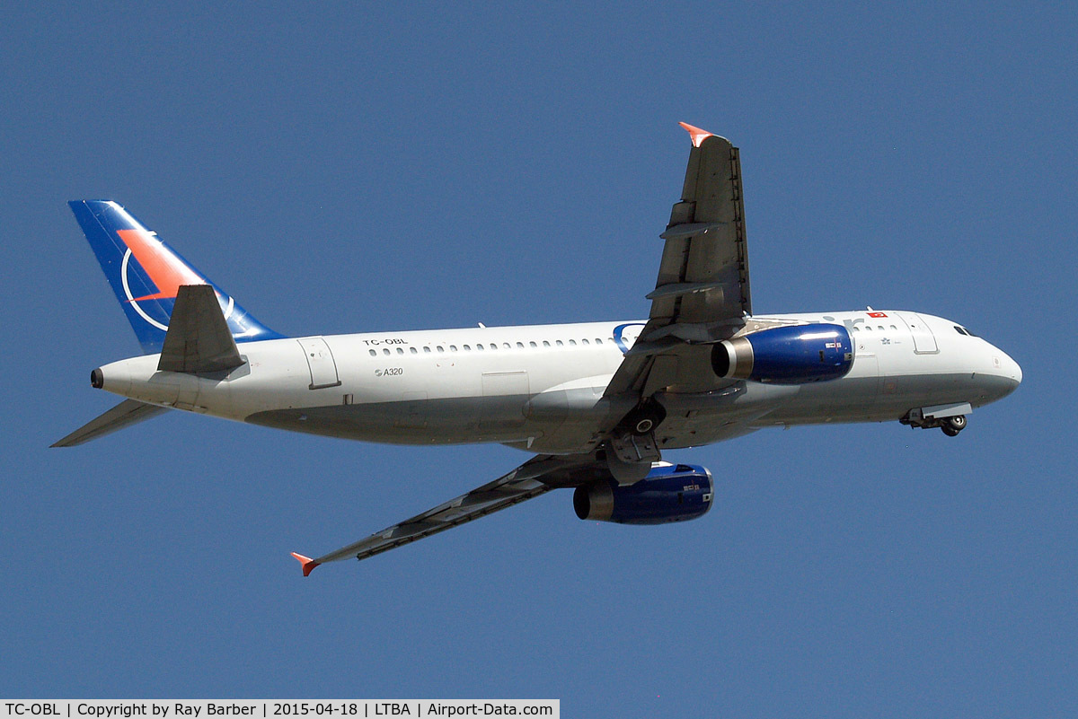 TC-OBL, 1997 Airbus A320-232 C/N 640, Airbus A320-232 [0640] (Onur Air) Istanbul-Ataturk~TC 18/04/2015