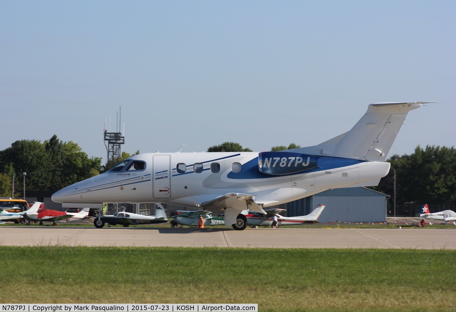 N787PJ, 2011 Embraer EMB-500 Phenom 100 C/N 50000258, EMB-500