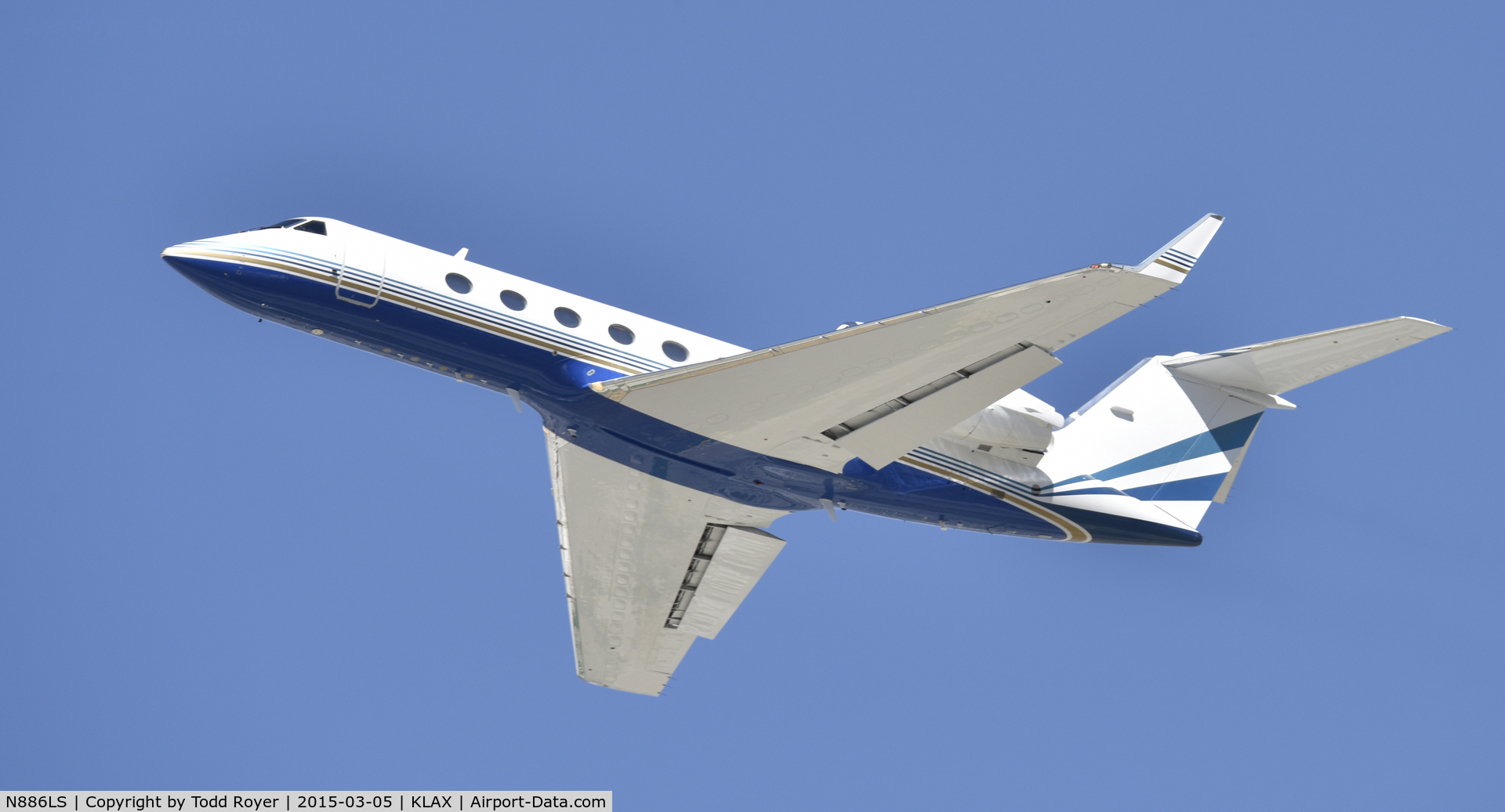 N886LS, 1998 Gulfstream Aerospace G-IV SP C/N 1341, Departing LAX
