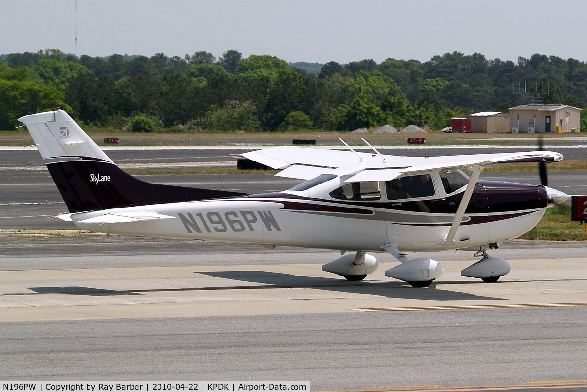 N196PW, 2004 Cessna 182T Skylane C/N 18281368, Cessna 182T Skylane [182-81368] Atlanta-Dekalb Peachtree~N 22/04/2010