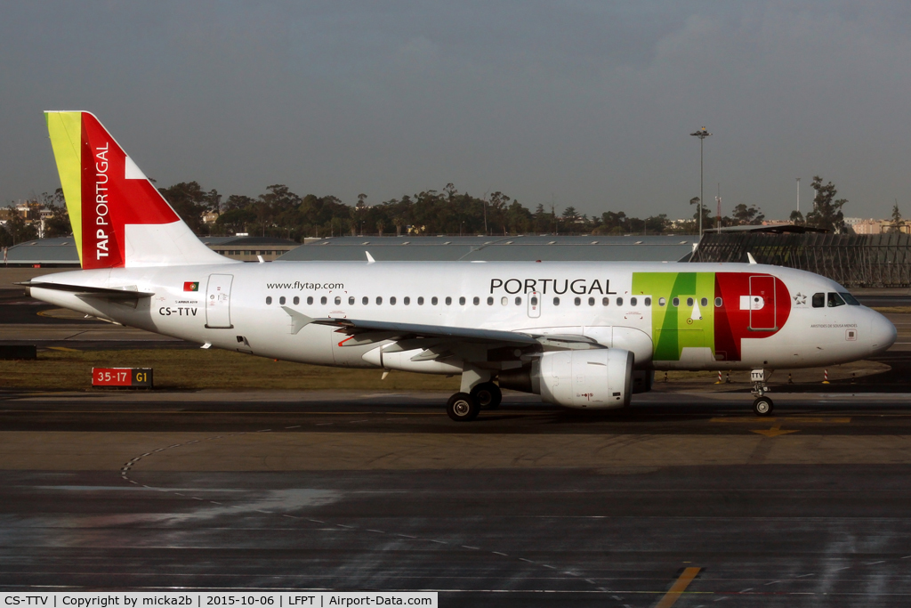 CS-TTV, 2002 Airbus A319-112 C/N 1718, Taxiing. Scrapped in october 2020