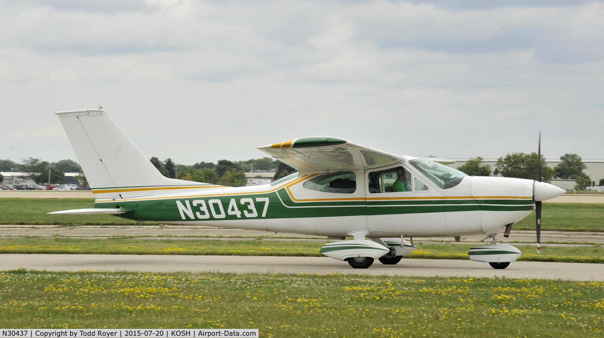N30437, 1968 Cessna 177A Cardinal C/N 17701253, Airventure 2015
