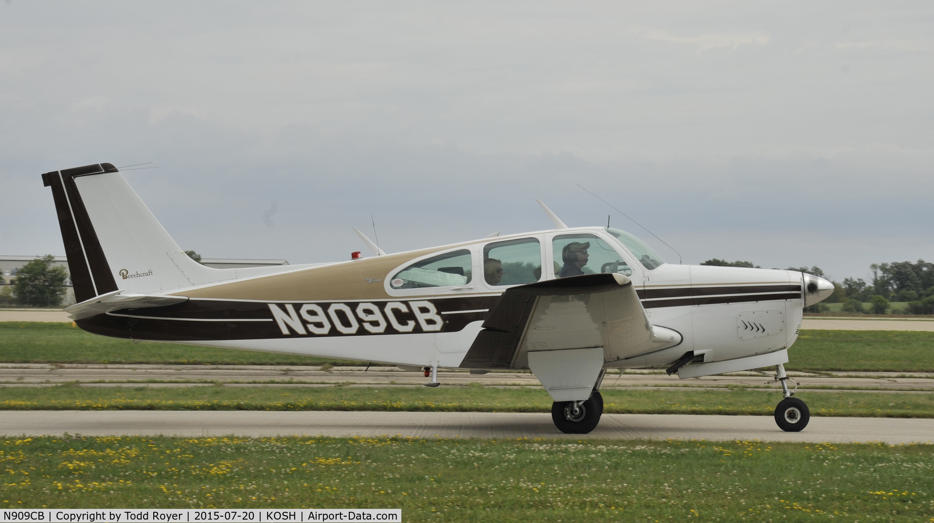 N909CB, 1965 Beech 35-C33 Debonair C/N CD-951, Airventure 2015