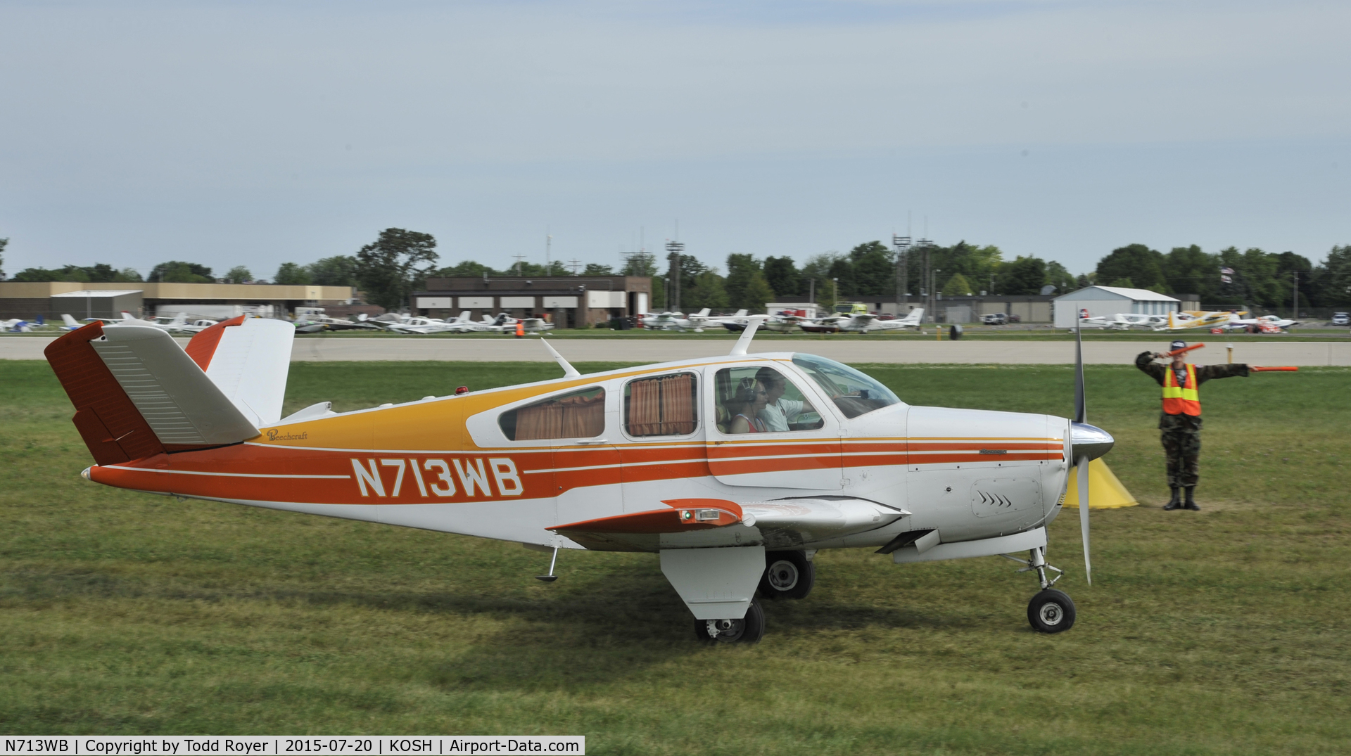 N713WB, 1962 Beech P35 Bonanza C/N D-7074, Airventure 2015
