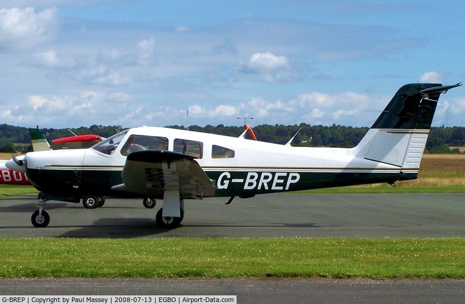 G-BREP, 1979 Piper PA-28RT-201 Cherokee Arrow IV Arrow IV C/N 28R-7918119, Based when photo was taken.EX:-EC-HZN,G-BREP,N2230Z.