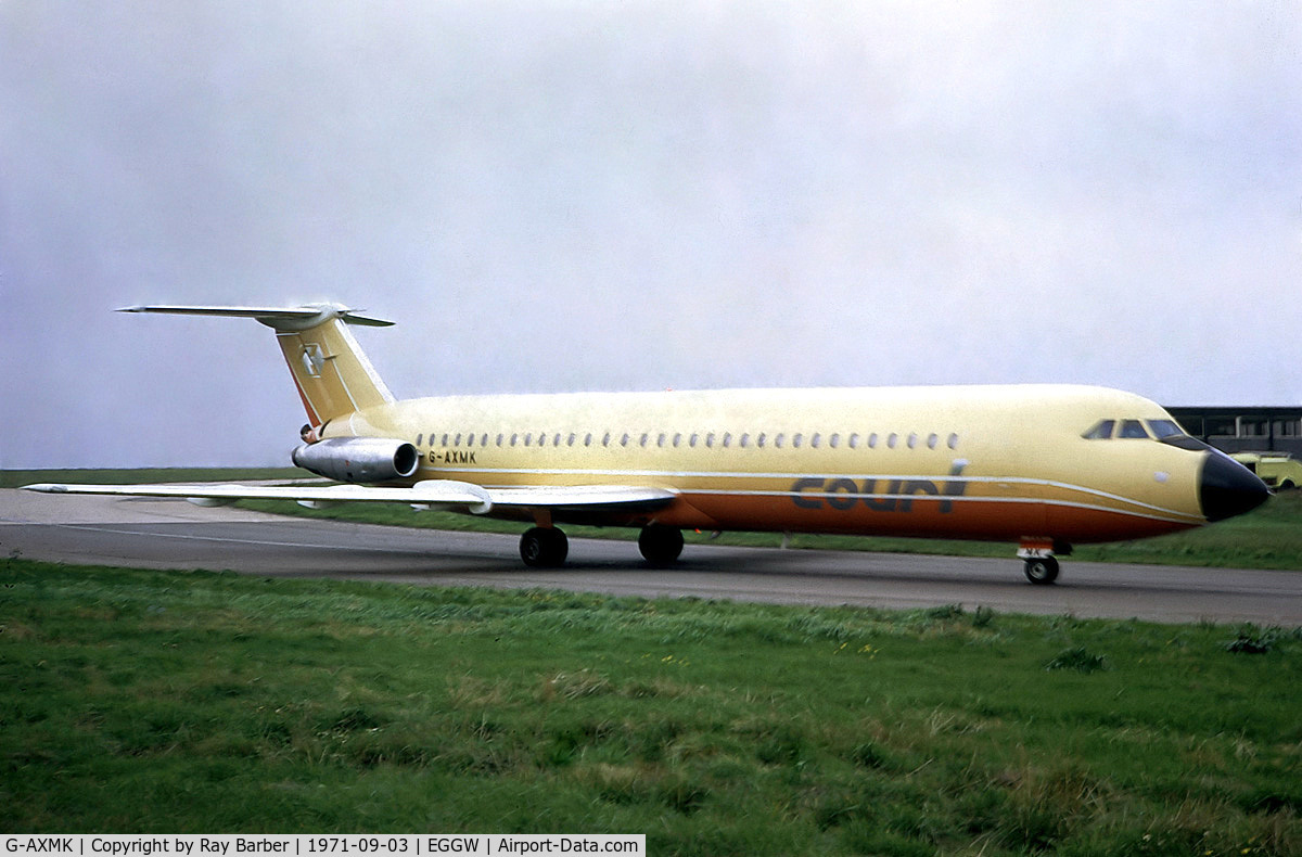 G-AXMK, 1970 BAC 111-518FG One-Eleven C/N BAC.205, BAC 1-11 518FG One Eleven  [205] (Court Line Aviation) Luton~G 03/09/1971. From a slide.