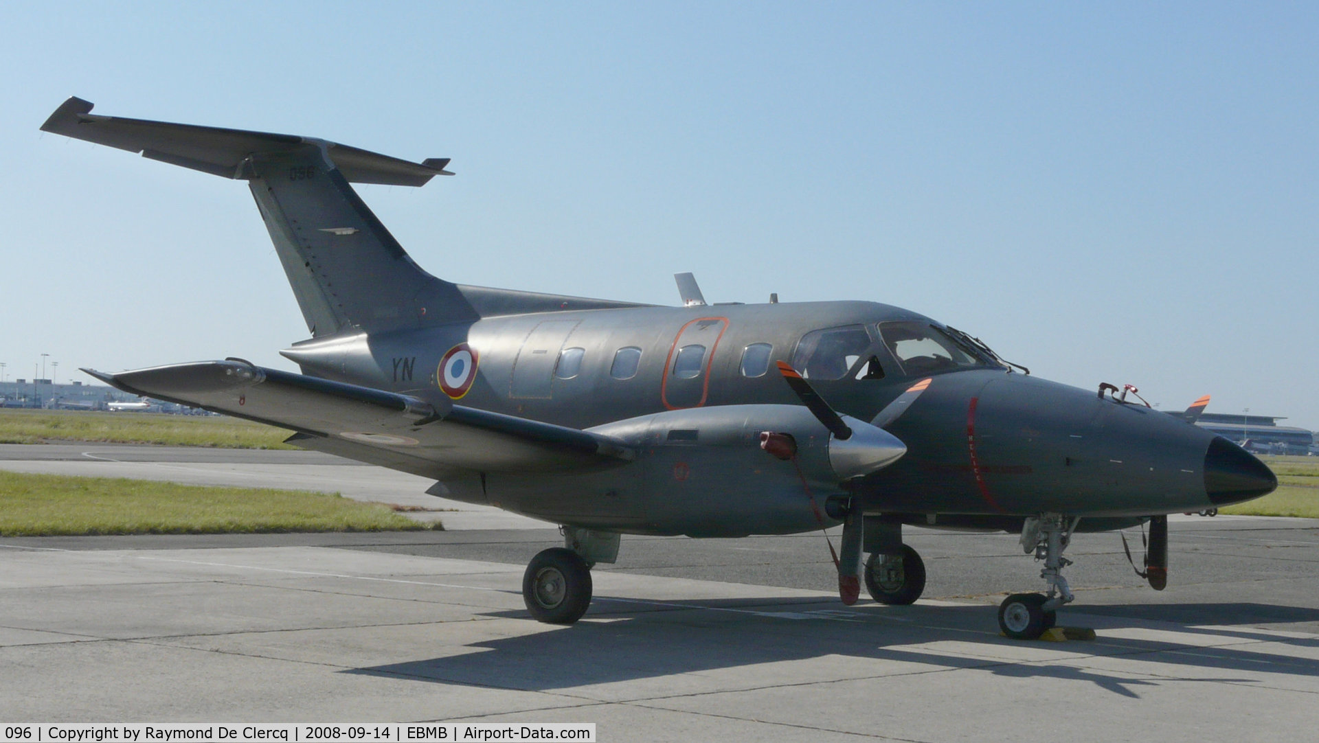 096, Embraer EMB-121AA Xingu C/N 121096, Melsbroek 2008.