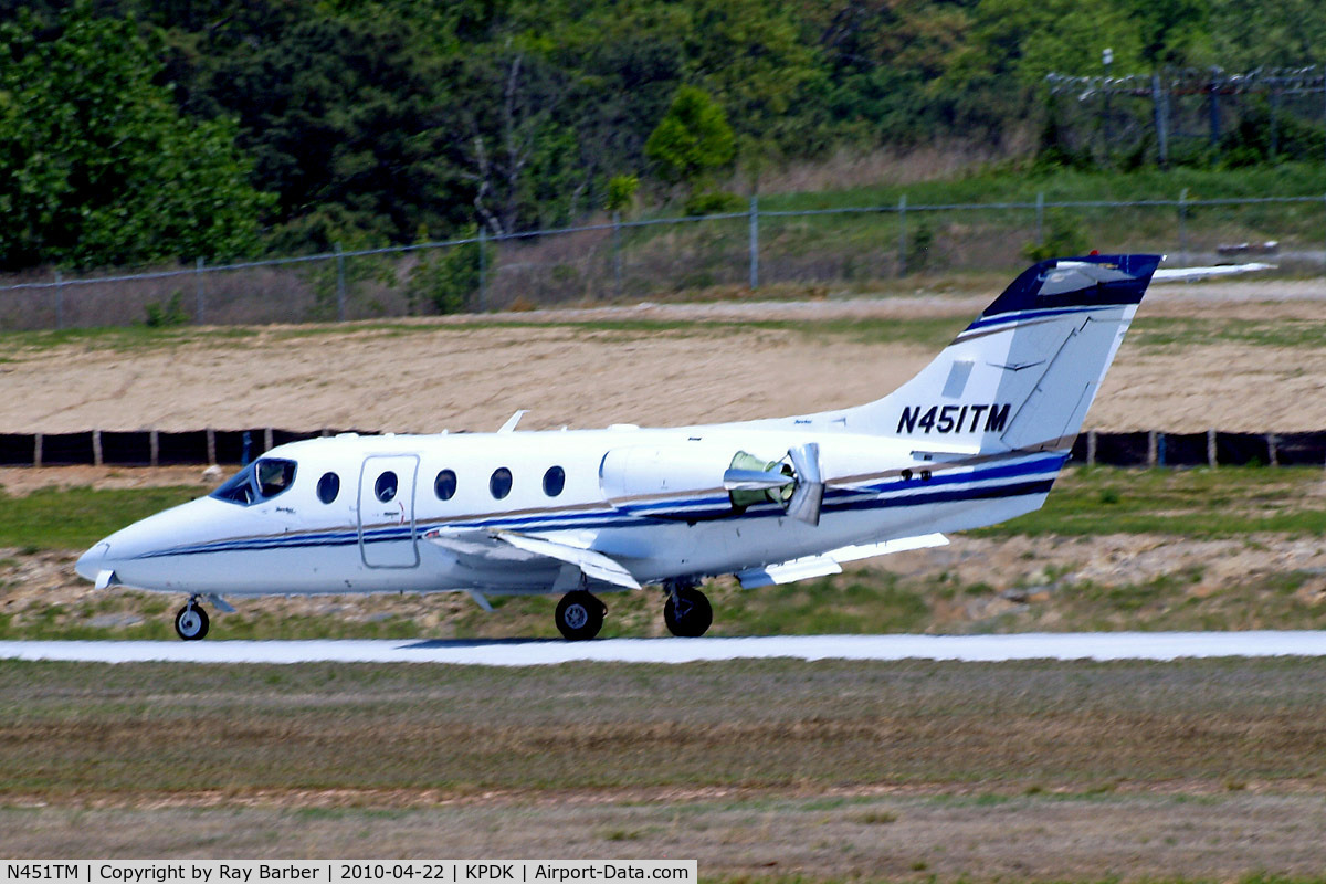 N451TM, 2008 Hawker Beechcraft 400A Beechjet C/N RK-576, Beechjet 400XP [RK-576] Atlanta-Dekalb Peachtree~N 22/04/2010