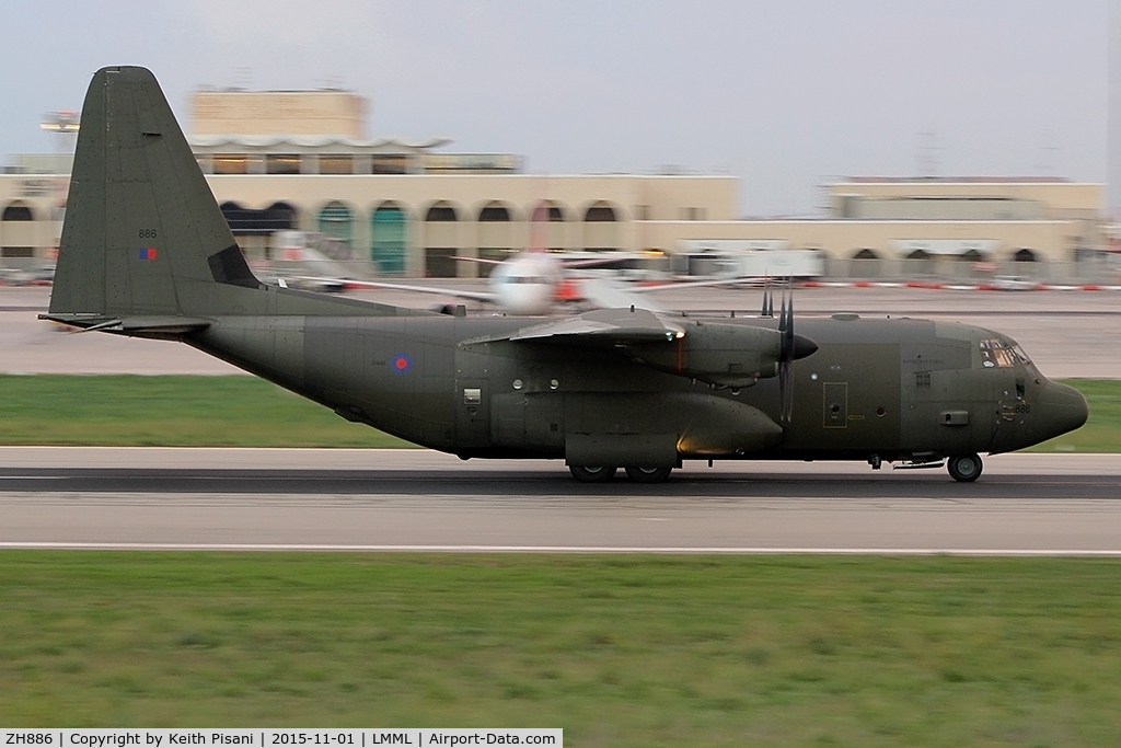 ZH886, 1999 Lockheed Martin C-130J Hercules C.5 C/N 382-5484, Cargo Flight