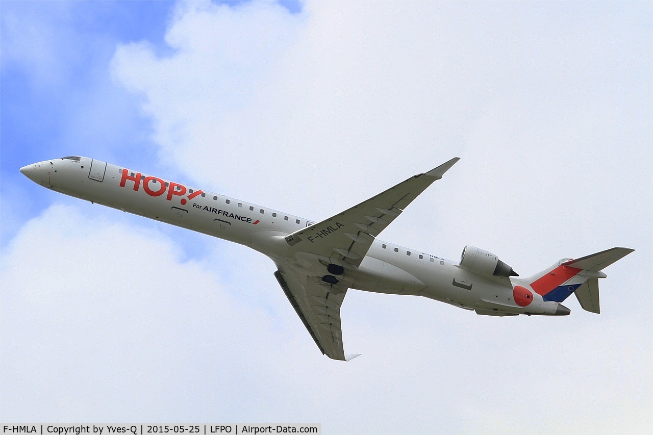 F-HMLA, 2010 Bombardier CRJ-1000EL NG (CL-600-2E25) C/N 19004, Canadair Regional Jet CRJ-1000, Take off Rwy 24, Paris-Orly Airport (LFPO-ORY)