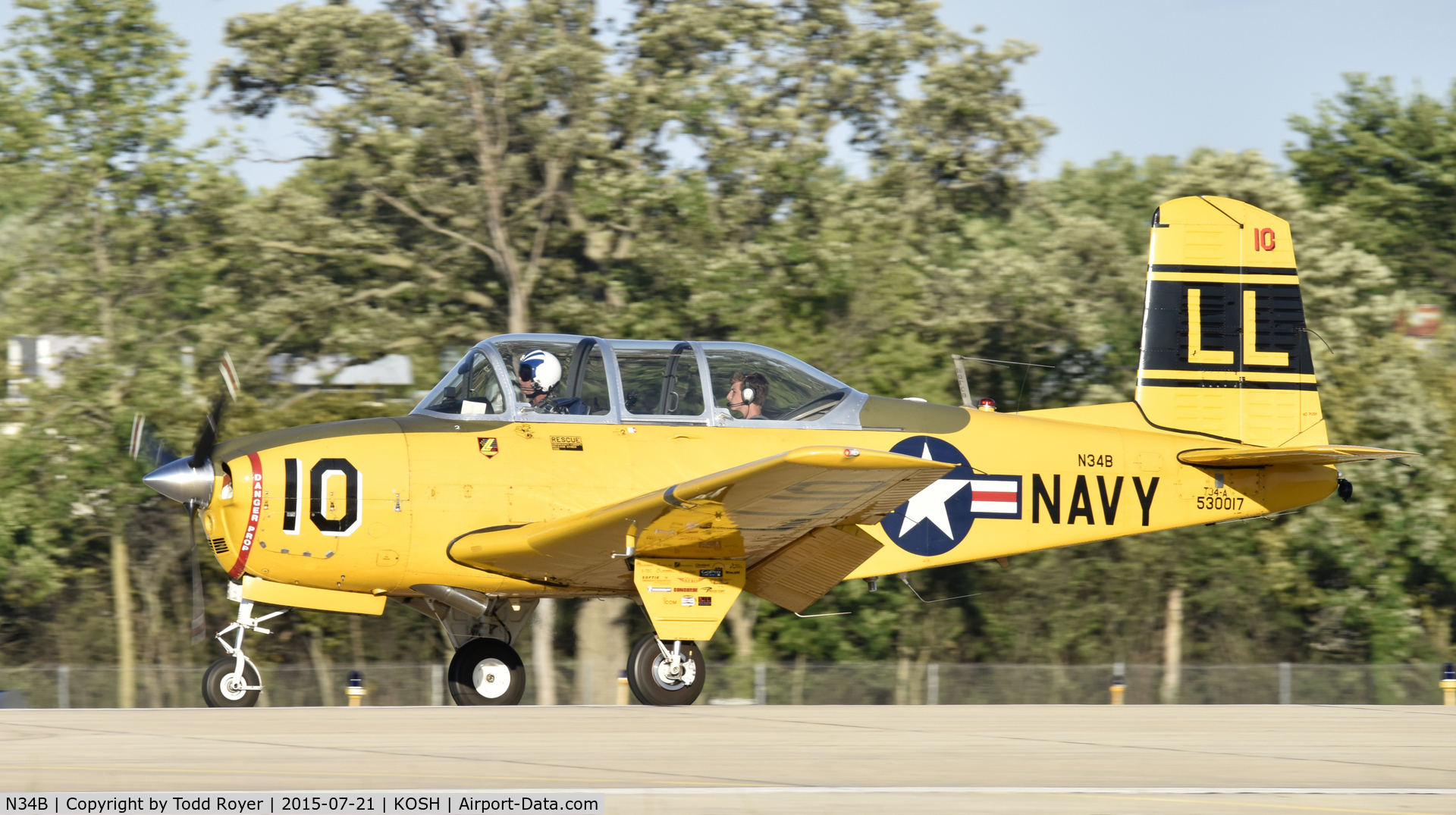 N34B, 1952 Beech B-45 C/N G-17, Airventure 2015