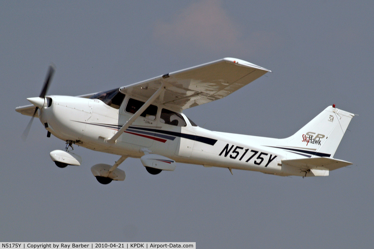 N5175Y, 2002 Cessna 172S C/N 172S9050, Cessna 172S Skyhawk SP [172S-9050] Atlanta-Dekalb Peachtree~N 21/04/2010