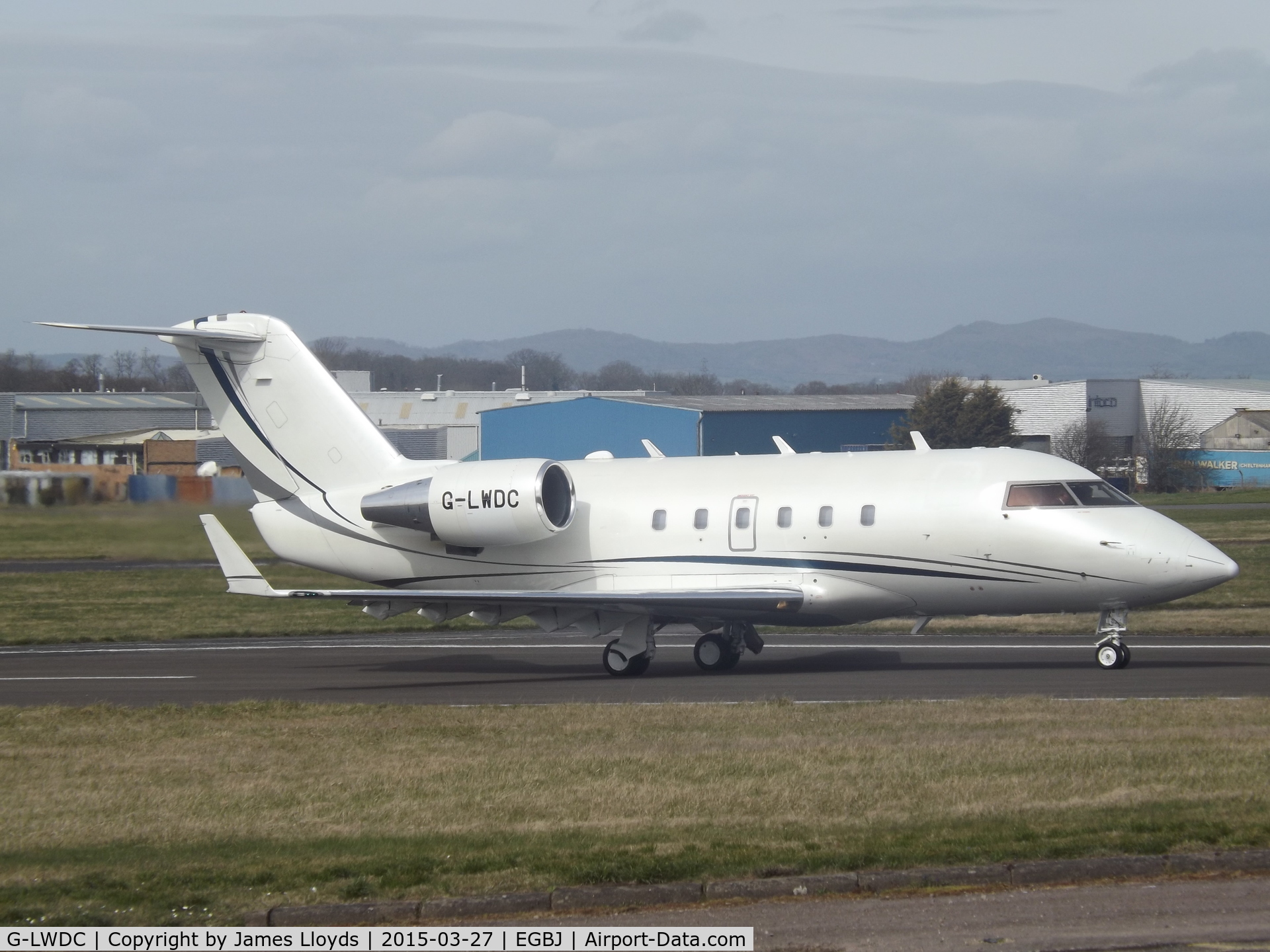 G-LWDC, 1984 Canadair Challenger 601 (CL-600-2A12) C/N 3031, G-LWDC Backtracking Runway 27 at Gloucestershire Airport.
