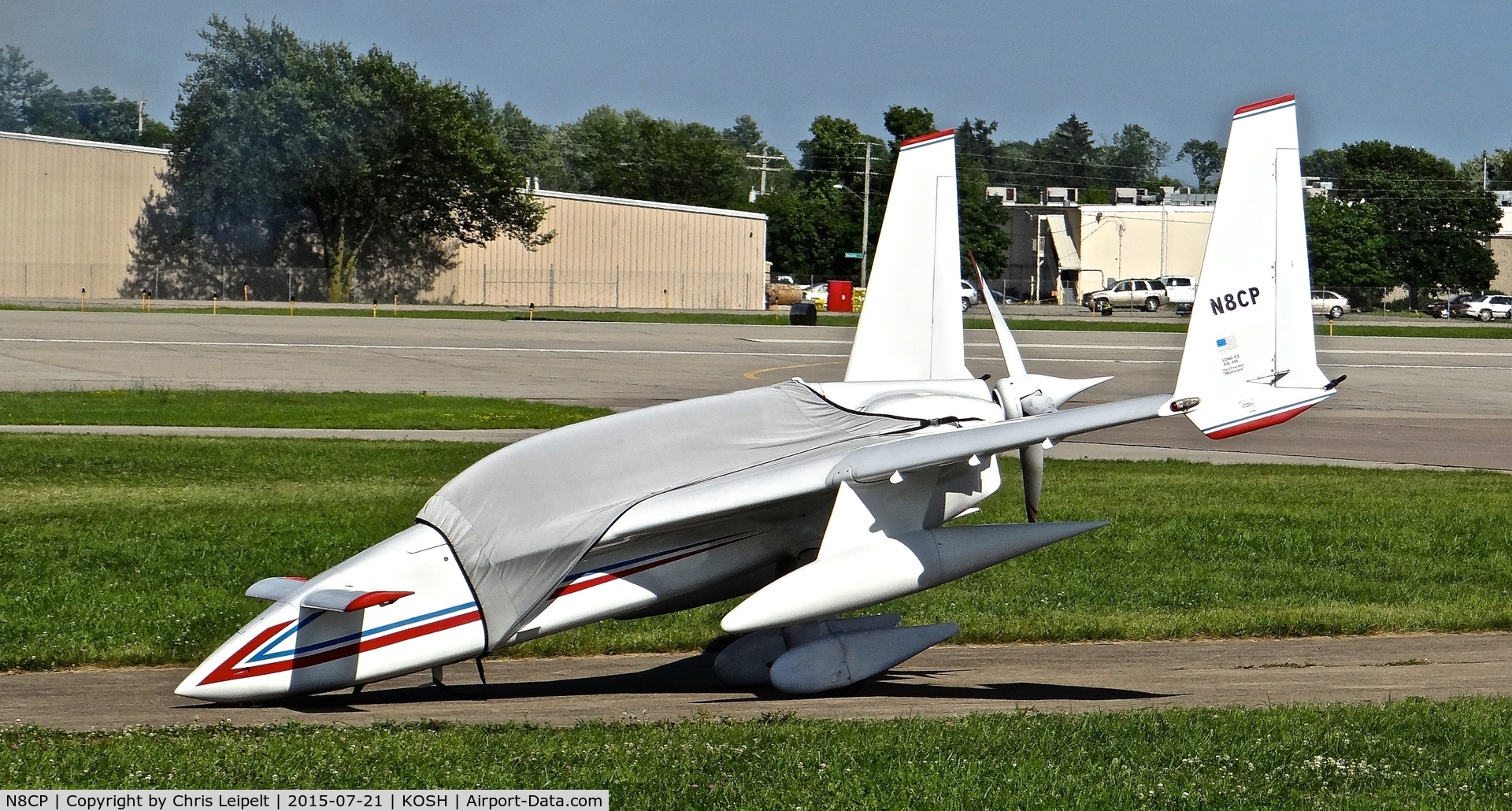 N8CP, Rutan Long-EZ C/N 495, Connecticut-based Long-EZ chilling on the ramp at EAA AirVenture 2015.