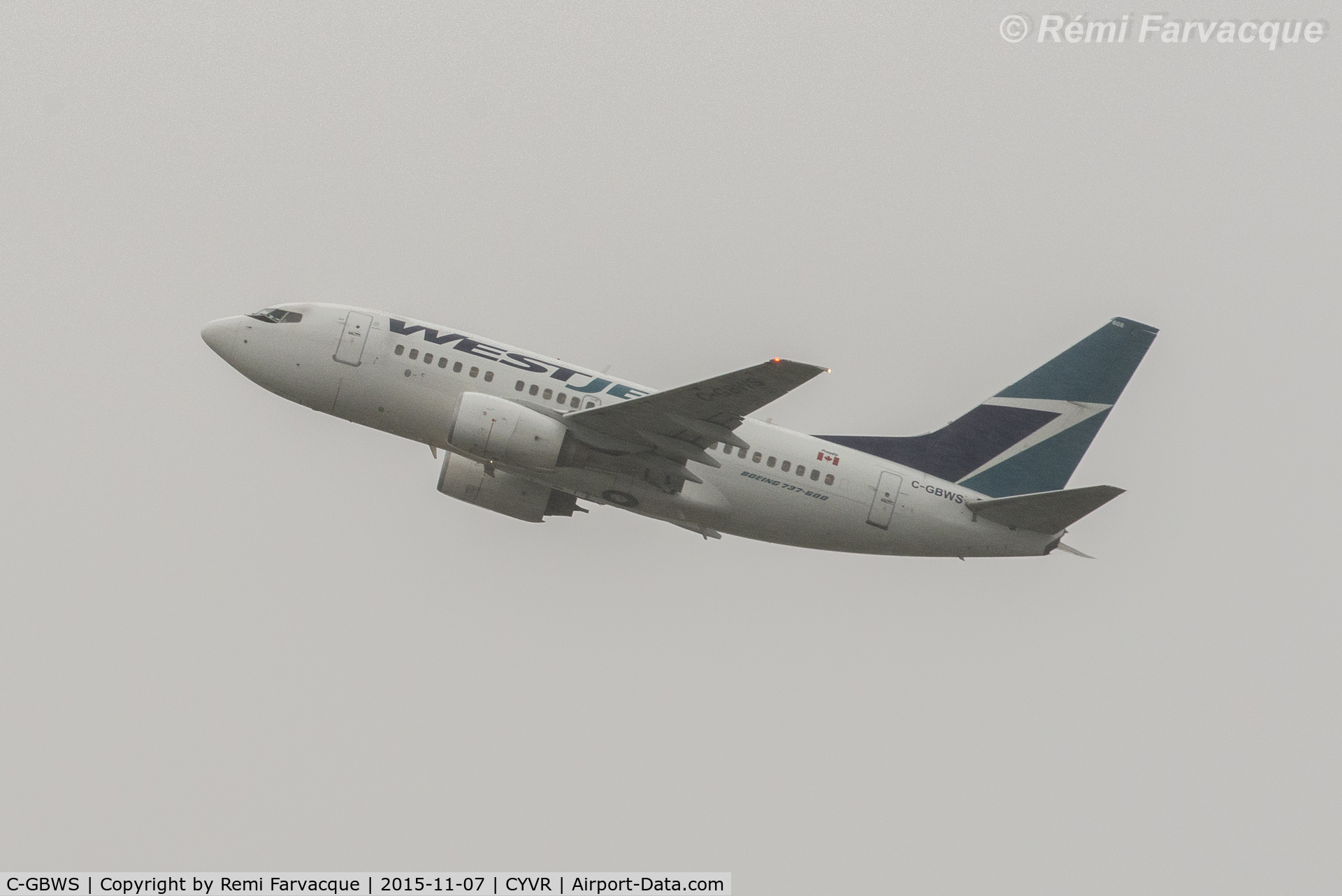 C-GBWS, 2006 Boeing 737-6CT C/N 34288, Departure from south runway