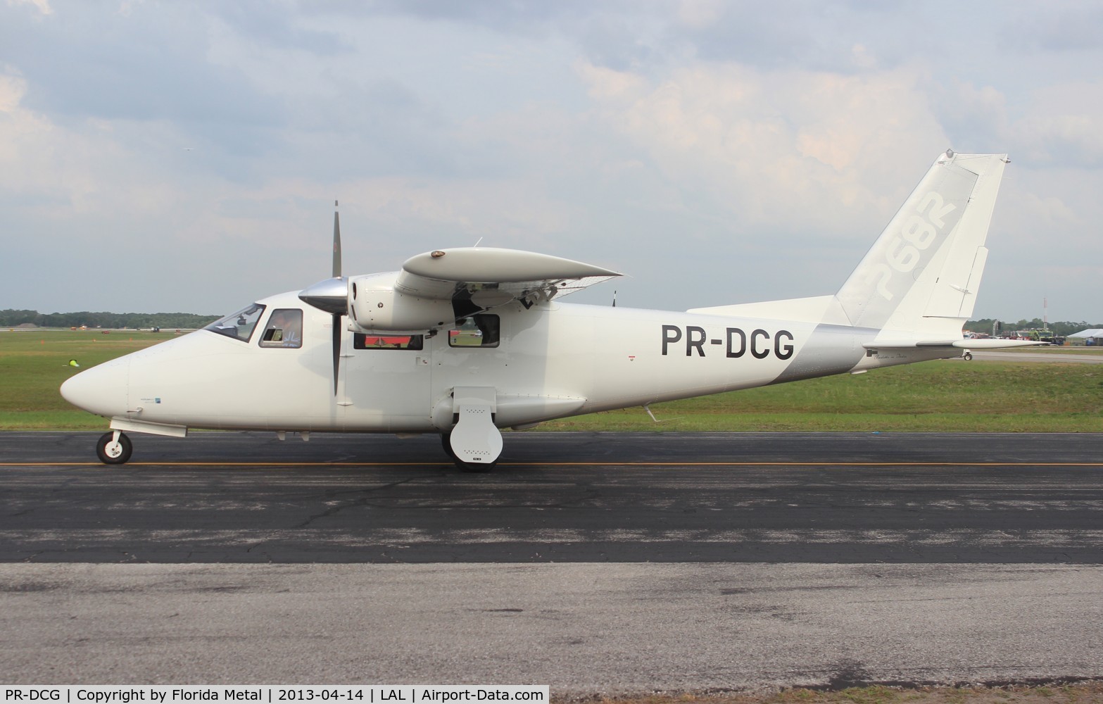 PR-DCG, 2013 Partenavia P-68 C/N n/a, P-68 Victor
