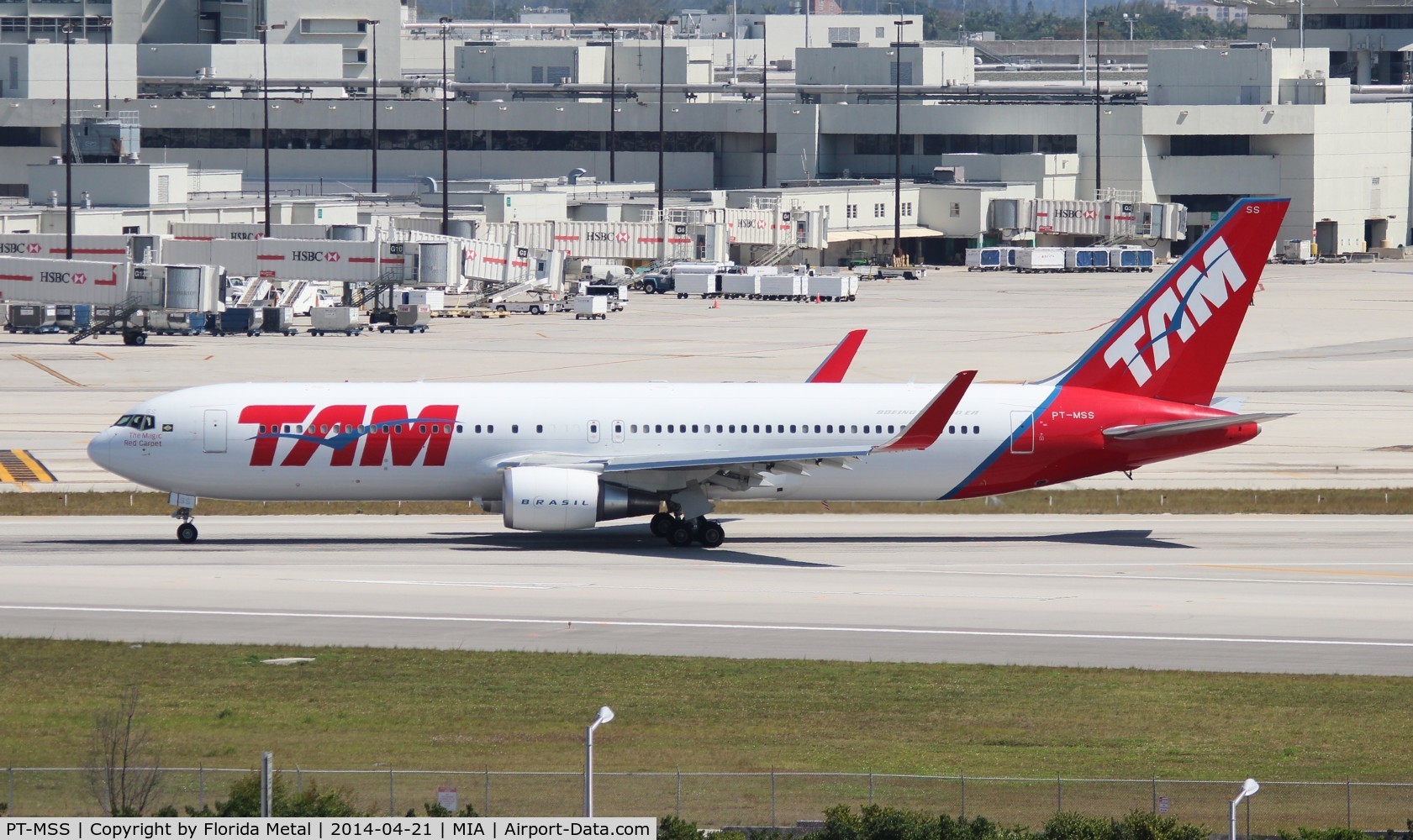 PT-MSS, 1991 Boeing 767-3S1/ER C/N 25221, TAM 767-300