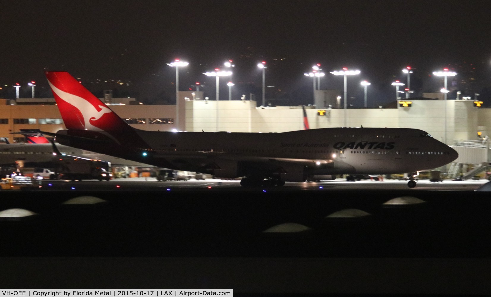 VH-OEE, 2002 Boeing 747-438/ER C/N 32909, Qantas 747-400