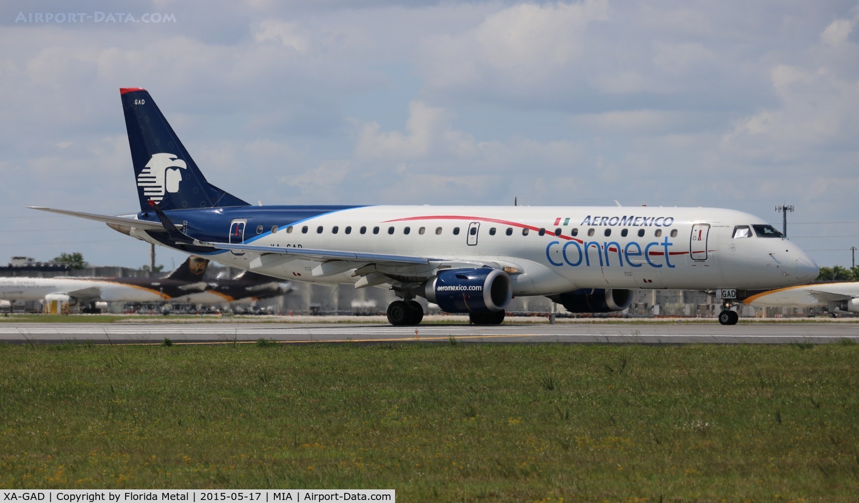 XA-GAD, 2013 Embraer 190LR (ERJ-190-100LR) C/N 19000651, Aeromexico Connect
