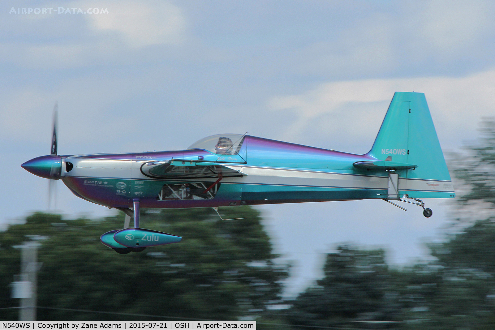 N540WS, 2002 Zivko Edge 540 C/N 0032, 2015 EAA AirVenture - Oshkosh Wisconsin