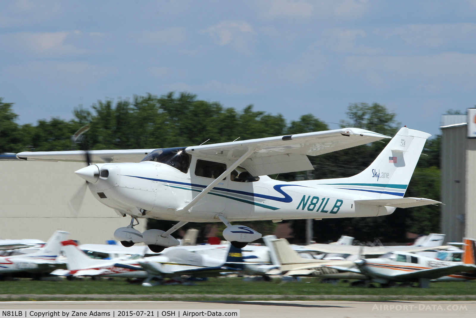 N81LB, 2001 Cessna 182T Skylane C/N 18281042, EAA AirVenture 2015 - Oshkosh Wisconsin
