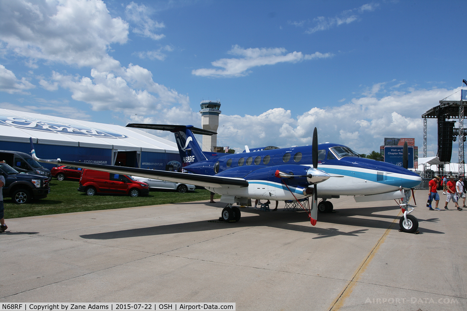 N68RF, 2008 Hawker Beechcraft Corp B300C King Air C/N FM-21, EAA AirVenture 2015 - Oshkosh Wisconsin