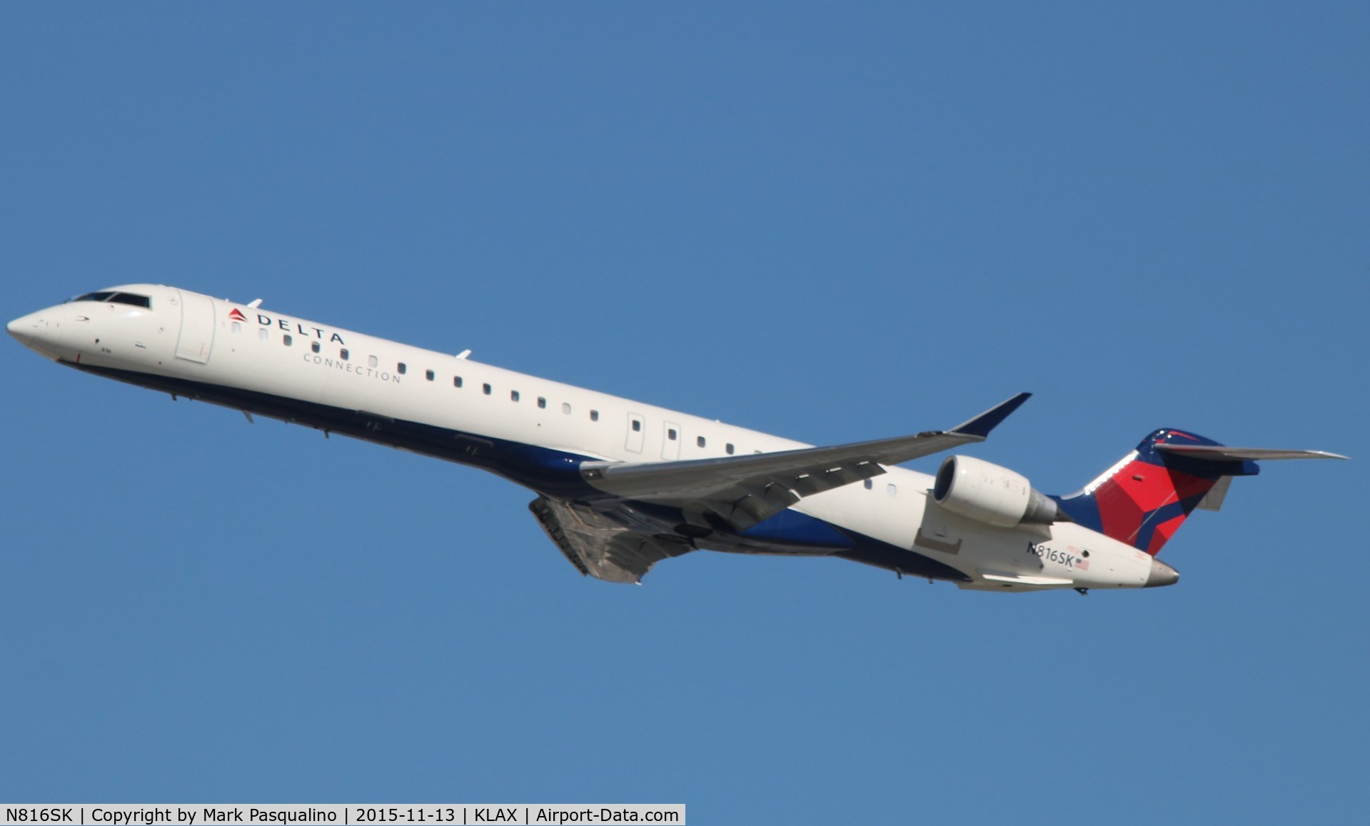 N816SK, 2006 Bombardier CRJ-900ER (CL-600-2D24) C/N 15105, CL600-2D24