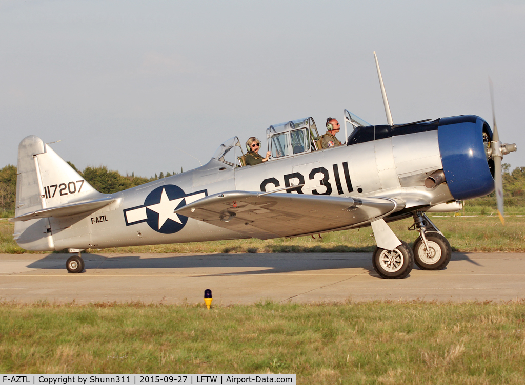 F-AZTL, 1942 North American T-6G Texan C/N 182-789, Exhibited during FNI Airshow 2015