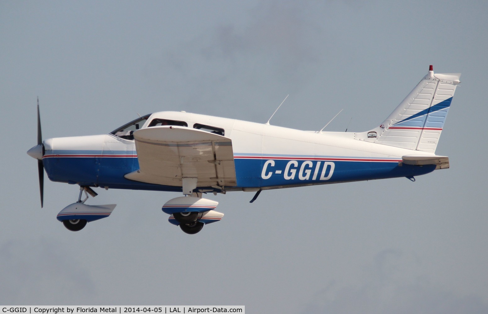 C-GGID, 1975 Piper PA-28-140 Cruiser C/N 28-7525302, PA-28-140