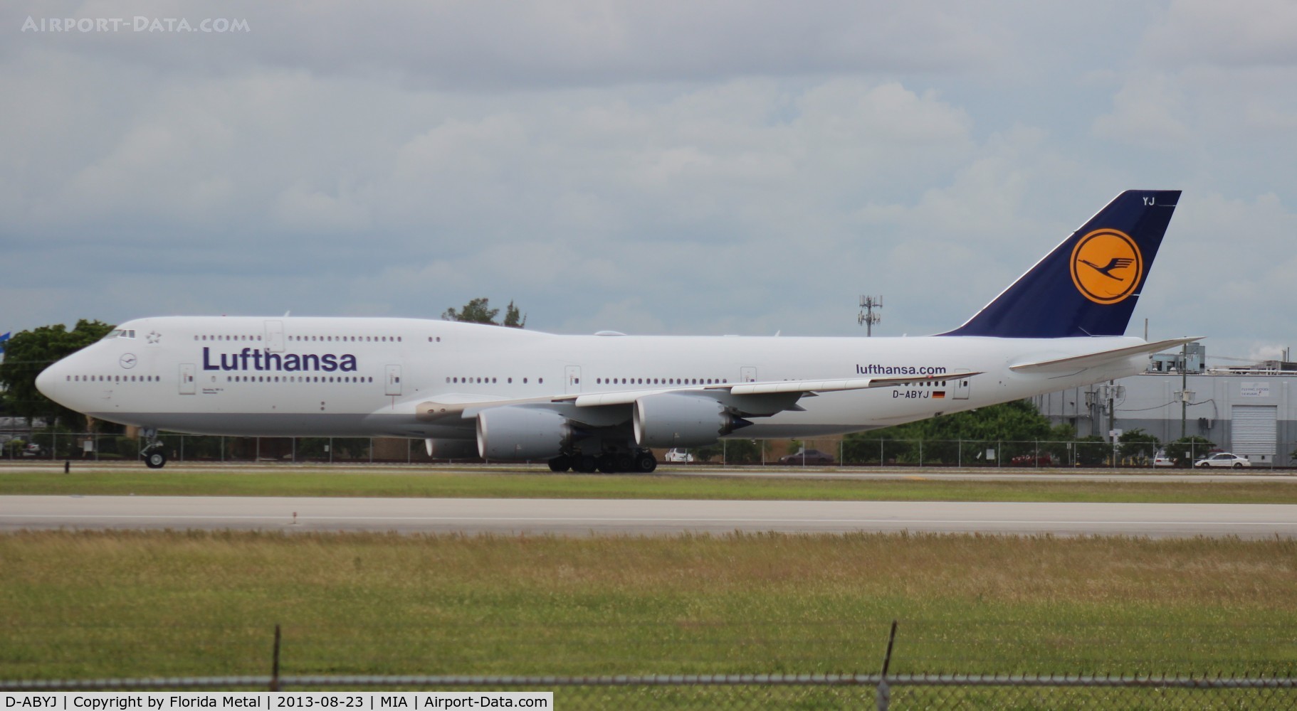 D-ABYJ, 2013 Boeing 747-830 C/N 37834, Lufthansa 747-8