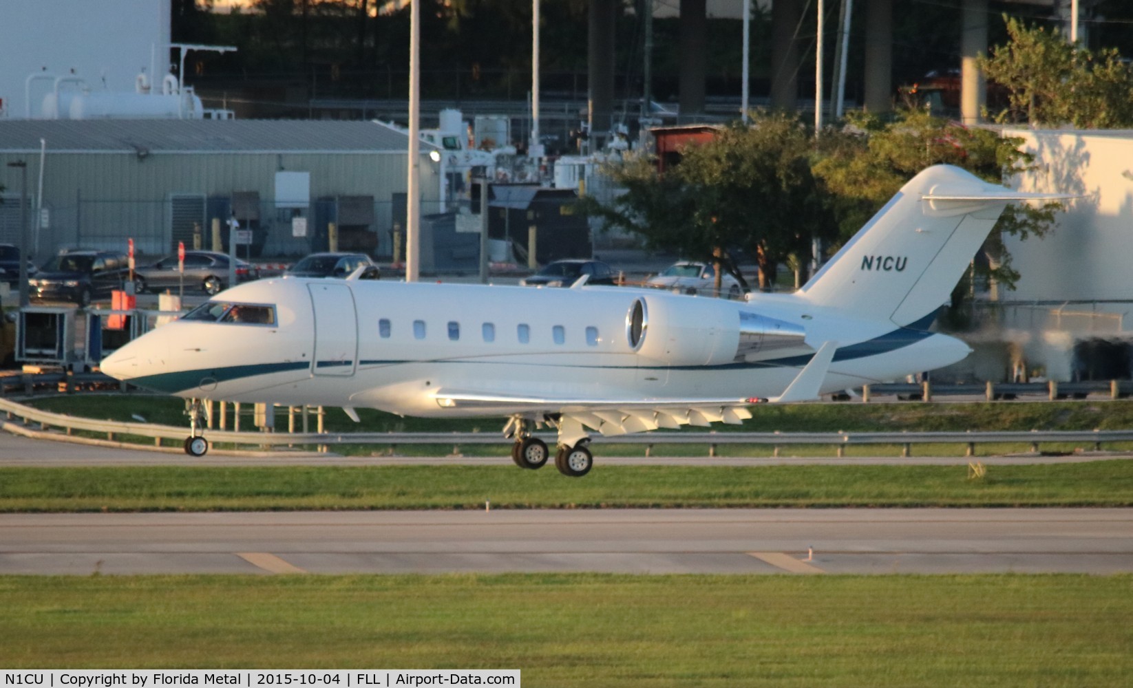 N1CU, 2011 Bombardier Challenger 605 (CL-600-2B16) C/N 5890, Challenger 605