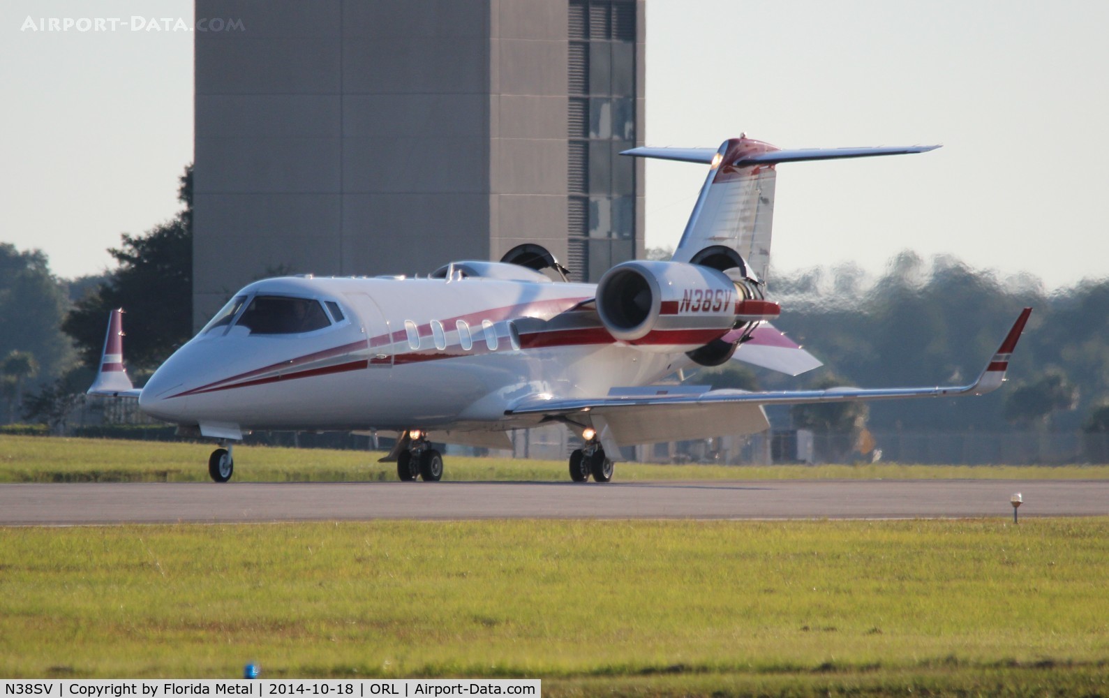 N38SV, 2001 Learjet Inc 60 C/N 229, Lear 60