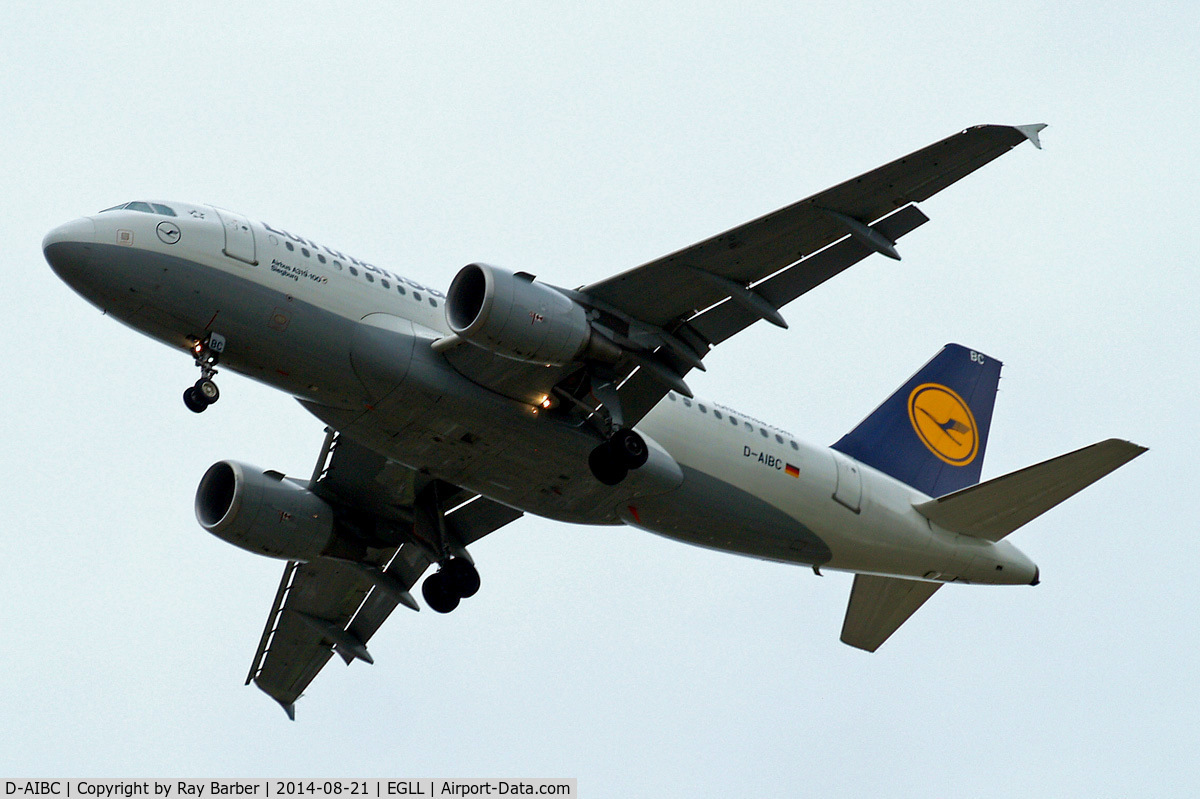 D-AIBC, 2010 Airbus A319-112 C/N 4332, Airbus A319-112 [4332] (Lufthansa) Home~G 21/08/2014. On approach 27R.