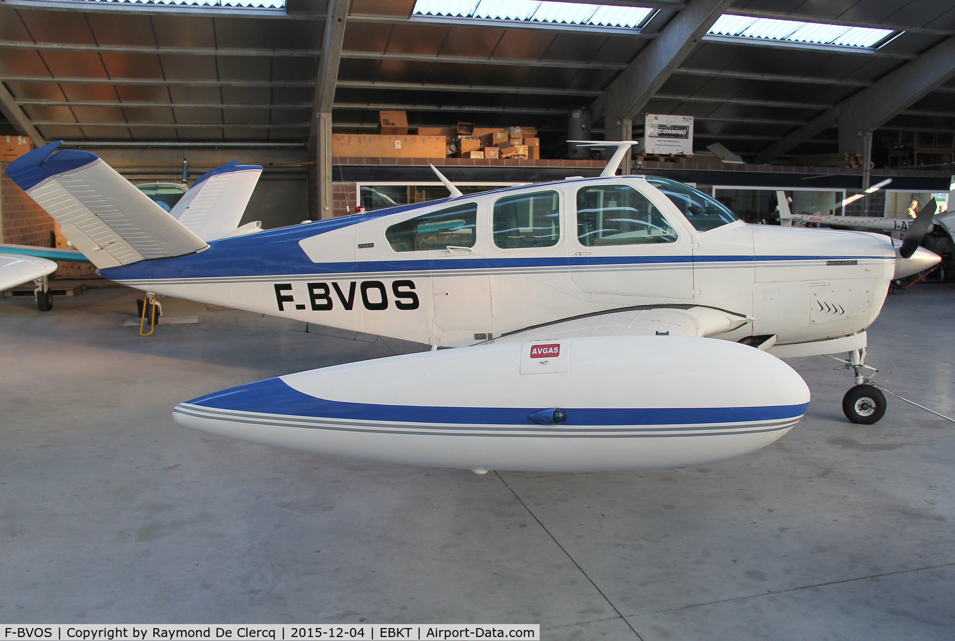 F-BVOS, Beech V35B Bonanza C/N D-9286, At Wevelgem.