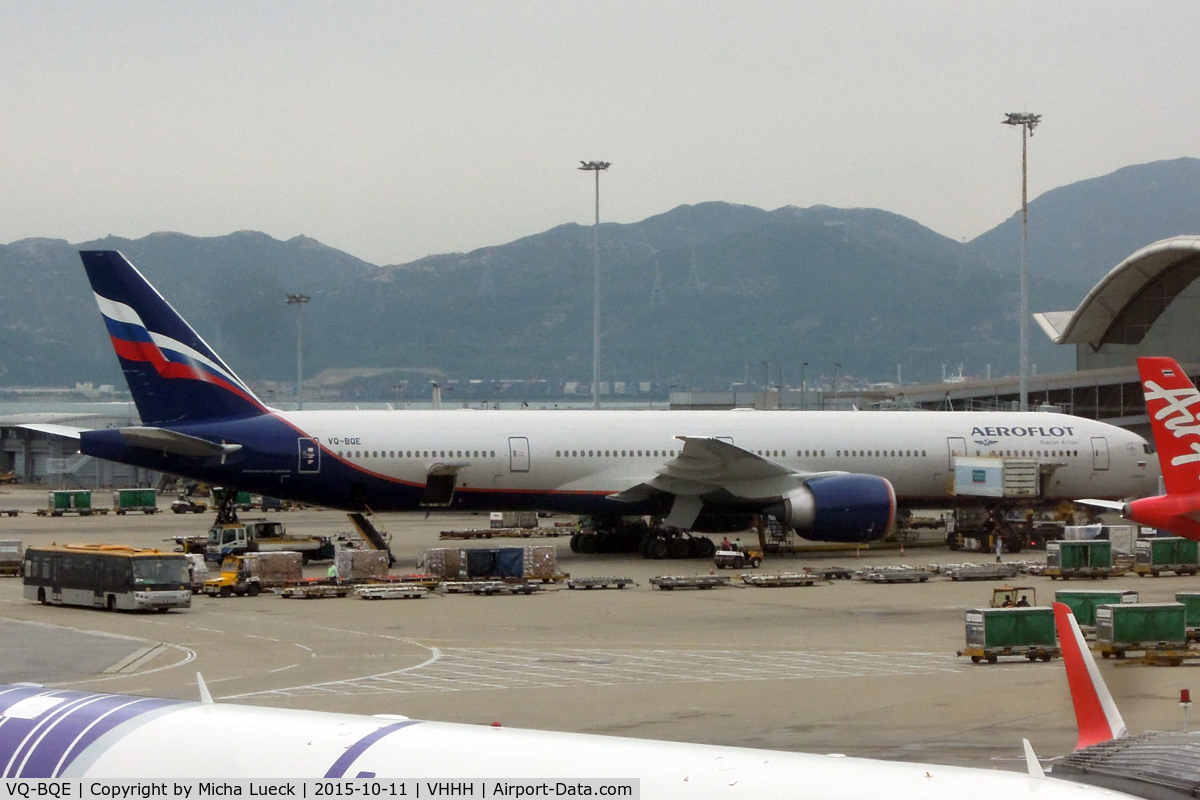 VQ-BQE, 2014 Boeing 777-3M0/ER C/N 41683, At Hong Kong