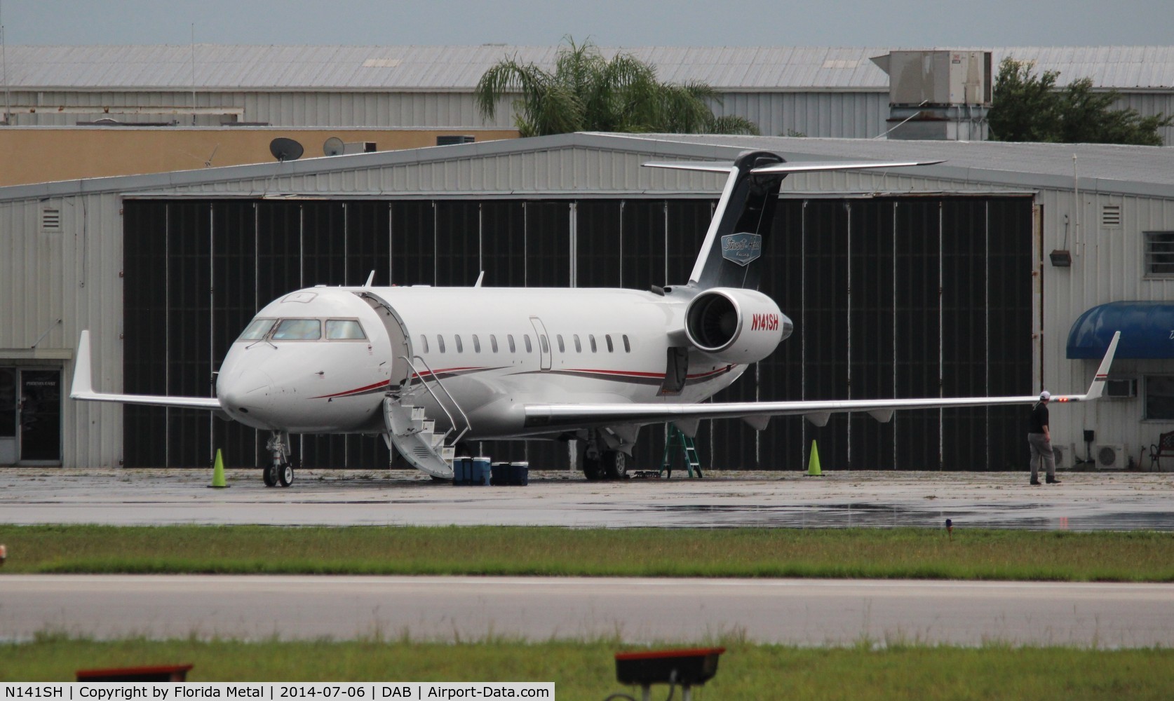 N141SH, 1997 Bombardier CRJ-200LR (CL-600-2B19) C/N 7206, Stewart Haas Racing