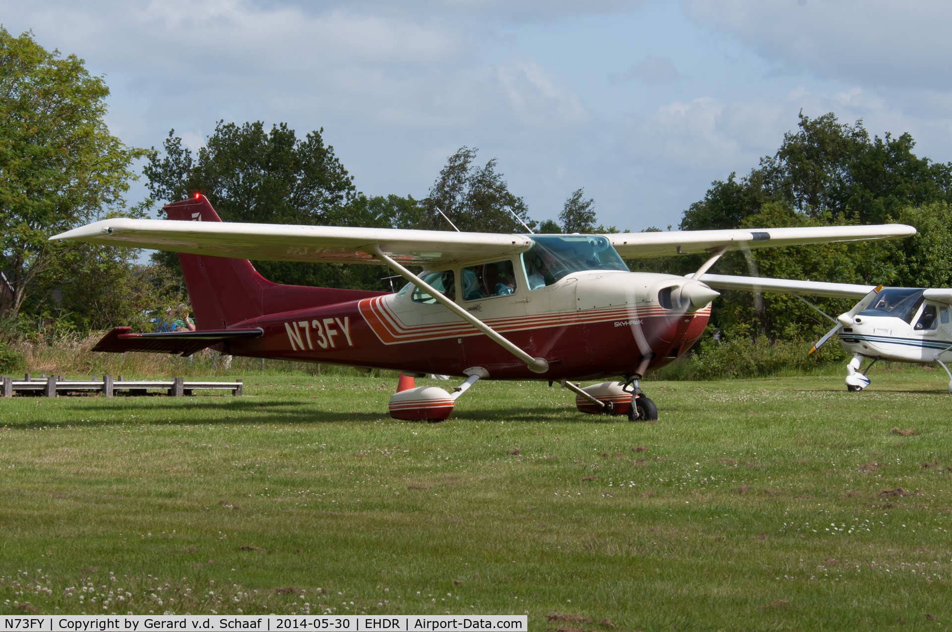 N73FY, 1986 Cessna 172P C/N 17276631, Drachten, May 2014