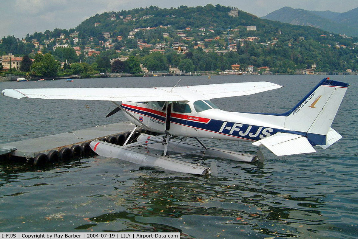 I-FJJS, 1977 Cessna 172N C/N 17268905, Cessna 172N [172-68905] Lake Como~I 19/07/2004