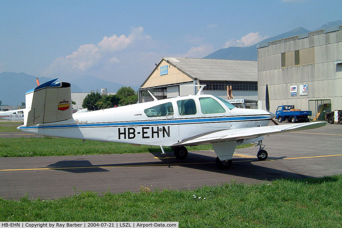 HB-EHN, 1970 Beech V35B Bonanza Bonanza C/N D-9180, Beech V35B Bonanza [D-9180] Locarno~HB 21/07/2004