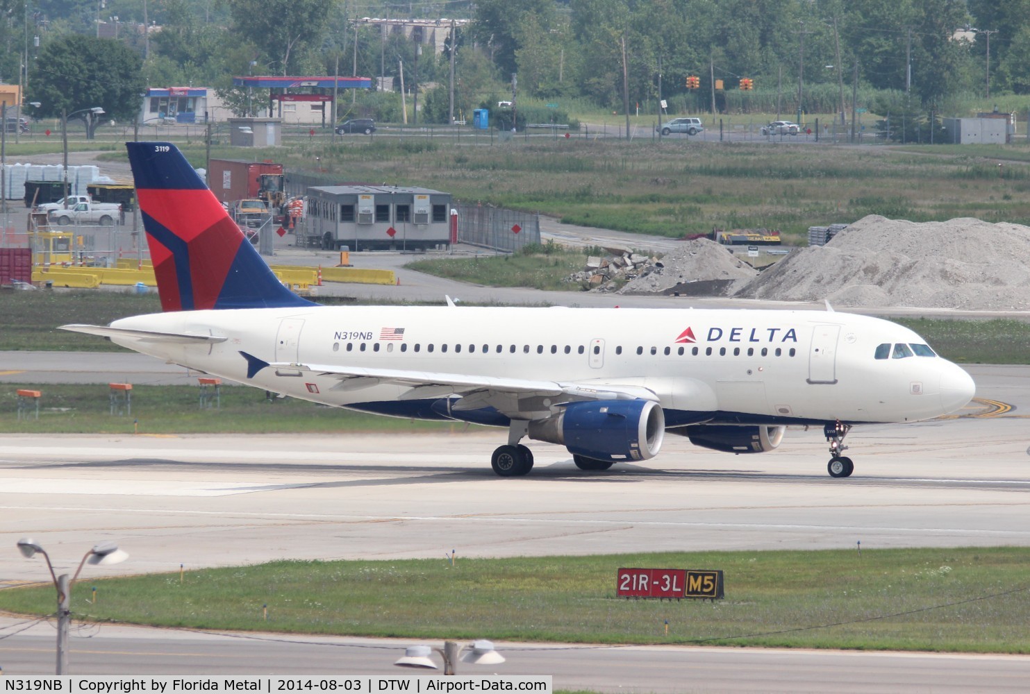 N319NB, 2000 Airbus A319-114 C/N 1346, Delta