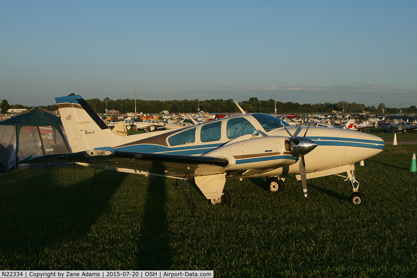 N22334, 1977 Beech E-55 Baron C/N TE-1111, 2015 EAA AirVenture - Oshkosh, Wisconsin